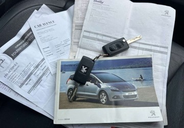 Peugeot 5008 I Minivan 2.0 HDi FAP 150KM 2012 Peugeot 5008 2.0D 150KM 6Bieg.ALU17Zima SkorGrzane Panor.Hak Navi Ledy Xen, zdjęcie 37