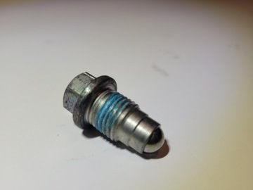 blokada śruba zatrzask, widełek DCT450 Powershift