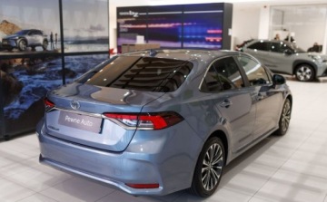 Toyota Corolla XII Sedan Facelifting 1.5 VVT-i 125KM 2024 Toyota Corolla 1.5 Style 1.5 Benzyna 125KM, zdjęcie 3