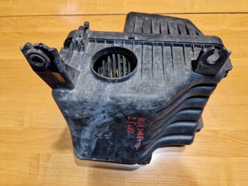 KIA SORENTO I 2.5 CRDI POUZDRO FILTRU VZDUCHU