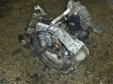 VW GOLF V 1.9 TDI SKRZYNIA BIEGÓW JCR USZKODZONA