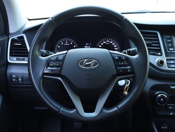 Hyundai Tucson III SUV 1.6 GDI 132KM 2016 Hyundai Tucson 1.6 GDI, Salon Polska, Klima, zdjęcie 19