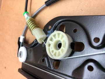 Оконный механизм левый передний 51337202479 Для BMW 7 серии E65 E66 LCI LIFT