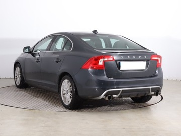 Volvo S60 II Sedan 1.6 D2 115KM 2011 Volvo S60 DRIVe, Navi, Klima, Klimatronic, zdjęcie 3