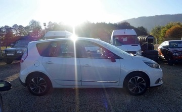 Renault Scenic III XMOD Energy TCe 130KM 2015 Renault Scenic 1.2TCe 130KM BOSE LIFT Biala perla Bezwypadkowy Uszkodzony, zdjęcie 3