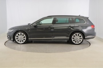 Volkswagen Passat B8 Alltrack Facelifting 2.0 TDI SCR 200KM 2020 VW Passat 2.0 TDI, 197 KM, 4X4, Automat, Skóra, zdjęcie 2