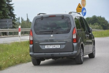 Peugeot Partner II 2018 Peugeot Partner 1.2T nawi doinwestowany Car Play, zdjęcie 7