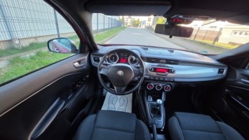 Alfa Romeo Giulietta Nuova II Hatchback 5d 1.4 TB 16v 120KM 2011 Alfa Romeo Giulietta Wzorowy stan techniczny Pelna historia ASO 1.4 120KM, zdjęcie 9