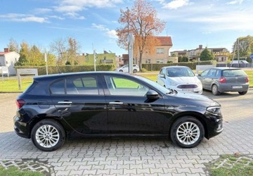 Fiat Tipo II Hatchback Facelifting 1.6 MultiJet 130KM 2022 Fiat Tipo Fiat Tipo 1.6 MultiJet 1.6 Diesel 130KM, zdjęcie 3