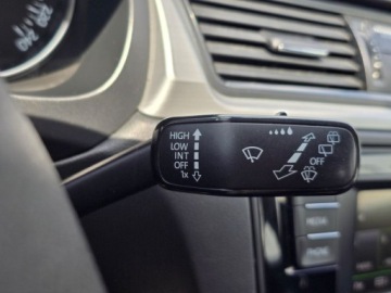 Skoda Rapid II Spaceback 1.2 TSI 90KM 2016 Skoda RAPID 1,2 TSI 90KM Ambition Krajowy 1.2 Benzyna 90KM, zdjęcie 30