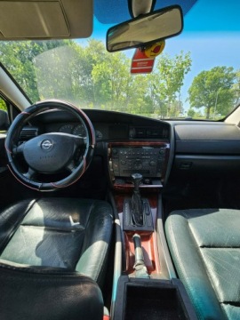Opel Omega B Sedan 2.5 DTI 150KM 2002 Opel Omega Hak - Klimatyzacja - 150KM, zdjęcie 8