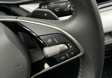 Skoda Octavia IV Liftback 1.5 TSI EVO 150KM 2024 Skoda Octavia Selection komplet opon, Podgrzewane fotele, Kamera cofania,, zdjęcie 23