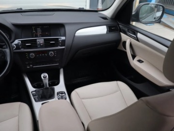 BMW X3 F25 SUV 2.0 20d 184KM 2013 BMW X3 xDrive20d, 181 KM, 4X4, Skóra, Navi, zdjęcie 7