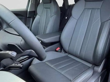 Audi Q5 II SUV Facelifting 2.0 40 TFSI MHEV 204KM 2025 AUDI Q5 TFSI quattro S line Suv 2.0 (204KM) 2025, zdjęcie 3