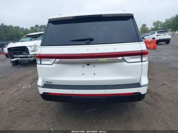 Lincoln Navigator III 2023 Lincoln Navigator Reserve L 2023 3.5L 3.5 Benzyna 440KM, zdjęcie 4