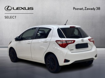 Toyota Yaris III Hatchback 5d Facelifting 2017 1.5 Dual VVT-iE 111KM 2017 Toyota Yaris 1,5-Dual-VVT-iE III (2011-2019) Toyot, zdjęcie 2