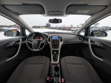 Opel Astra J Sports Tourer 2.0 CDTI ECOTEC 160KM 2010 Opel Astra Klima Navi Tempomat Serwis Gwarancja 2.0 Diesel 160KM, zdjęcie 19