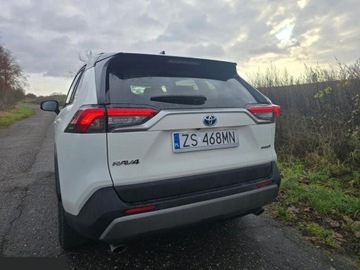 Toyota RAV4 V SUV 2.5 Hybrid Dynamic Force 218KM 2020 Toyota RAV4 2.5 Hybrid Comfort 4x2 218KM 2024r, zdjęcie 12