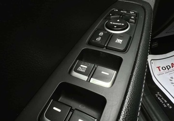 Kia Sorento III SUV 2.2 CRDi 200KM 2017 Kia Sorento 2.2 CRDI automat 4x4 bezwypadkowa zarejestrowana 7 osobowa, zdjęcie 29