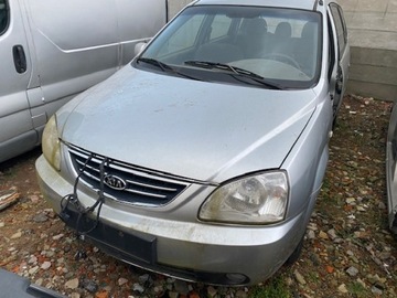 KIA CARENS I 02-06 ROK NÁRAZNÍK PŘEDNÍ KOMPLETNÍ STŘÍBRNY HALOGEN !