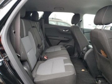 Chevrolet Blazer II 2023 Chevrolet Blazer 2023, 2.0L, 2LT, od ubezpieczalni 2.0 Benzyna 228KM, zdjęcie 9