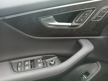 Audi Q7 II 2023 Audi Q7 7 miejsc, 18 tys km, zdjęcie 22
