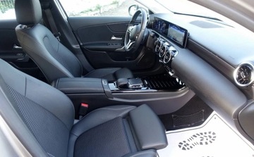 Mercedes Klasa A W177/V177 Hatchback 1.5 180d 116KM 2020 Mercedes-Benz Klasa A 180CDI 116KM Automat Hej Mercedes Skora Duzy tablet, zdjęcie 10