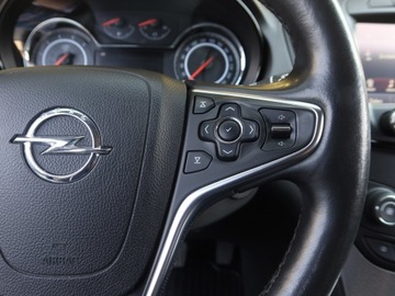 Opel Insignia I Hatchback Facelifting 1.6 CDTI Ecotec 136KM 2015 Opel Insignia 1.6 CDTI, Automat, Navi, Klima, zdjęcie 18