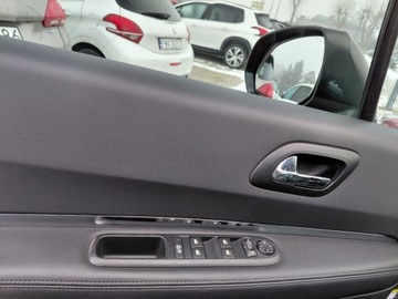 Peugeot 3008 I Crossover 2.0 HDi FAP 150KM 2014 Peugeot 3008 DVD Navi Panorama Head Up 2xPDC 2.0 Diesel 150KM, zdjęcie 7