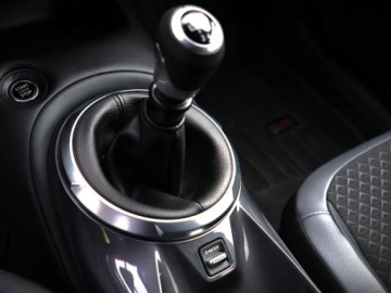 Nissan Juke II Crossover 1.0 DIG-T 114KM 2023 Nissan Juke Benzyna 114KM, zdjęcie 19