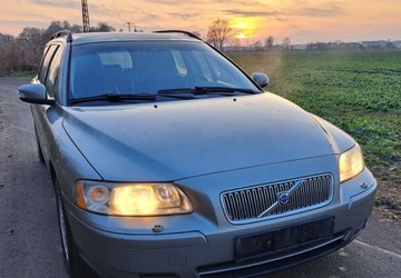 Volvo V70 II 2.4 170KM 2007 Volvo V70 Volvo V70 2.4 Momentum 2.4 Benzyna 170KM, zdjęcie 19