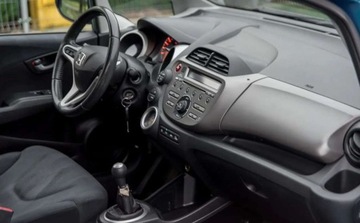 Honda Jazz III 1.4 i-VTEC 100KM 2008 Honda Jazz Honda Jazz 1.4 Executive 1.3 Benzyna 100KM, zdjęcie 18