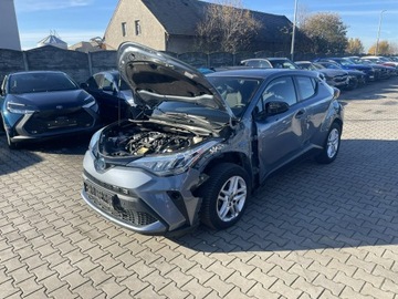 Toyota C-HR I Crossover Facelifting 1.8 Hybrid 122KM 2022 Toyota C-HR Automat Hybrid Kamera Podgrzewanie, zdjęcie 2