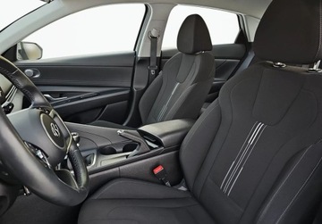 Hyundai Elantra VII Sedan 1.6 MPI 123KM 2021 Hyundai Elantra 1.6 123KM 2WL SalonPL Pakiet Zimowy Kamera Grupa Adamowscy, zdjęcie 11