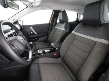 Citroen C4 III SUV 1.2 PureTech 130KM 2020 Citroen C4 klima auyo navi kamera i czujniki, zdjęcie 12