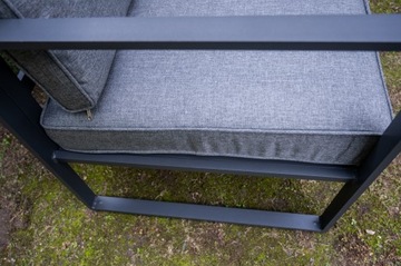 Aluminiowa duża sofa balkonowa szara Mostrare