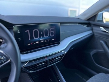 Skoda Octavia IV Kombi Plug-in 1.4 TSI iV Plug-In Hybrid 204KM 2024 Skoda Octavia 1.4 TSI Plug-In Hybrid Style DSG Pakiet SelectionSalon Polsk, zdjęcie 10