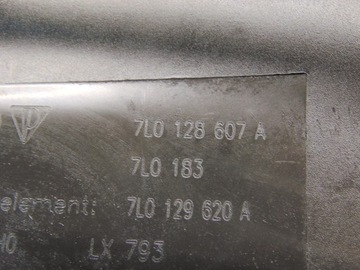 FILTR VZDUCHU LEVÝ CAYENNE 4.5 7L0128607A