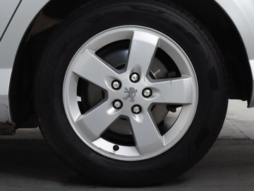 Peugeot 407 Sedan 1.6 HDi FAP 109KM 2006 Peugeot 407 1.6 HDi, HAK, Klima, Klimatronic,ALU, zdjęcie 13