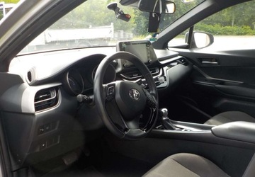 Toyota C-HR I Crossover Facelifting 1.8 Hybrid 122KM 2021 Toyota C-HR Okazja 1.8 Hybryda 122KM, zdjęcie 18