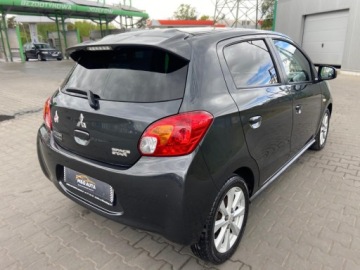Mitsubishi Space Star Hatchback 5d 1.2 80KM 2014 Mitsubishi Space Star 1.2 Benzyna Bezwypadkowy Ori Lakier 1.2 Benzyna, zdjęcie 6