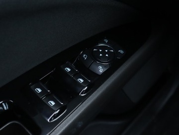 Ford Mondeo V Kombi 2.0 TDCi 150KM 2019 Ford Mondeo 2.0 EcoBlue, Navi, Klima, Klimatronic, zdjęcie 18