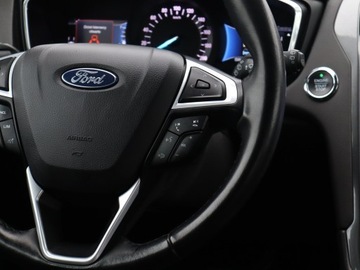 Ford Mondeo V Kombi Facelifting 2.0 Hybrid 187KM 2021 Ford Mondeo 2.0 Hybrid, Serwis ASO, Automat, Navi, zdjęcie 19