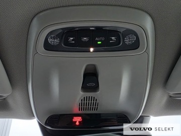 Volvo V40 II Cross Country Facelifting 2.0 T4 190KM 2018 Volvo V40 Salon PL FV23 Summum T4 AWD 190KM Skóra, zdjęcie 25