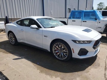 Ford Mustang VI 2024 Ford Mustang 2024 FORD MUSTANG GT 5.0 Benzyna 486KM, zdjęcie 4