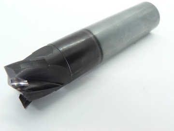 ТВЕРДОСПЛАВНАЯ РЕЗКА диаметром 17,78/18 мм, 4 ЛЕЗВИЯ JONGEN