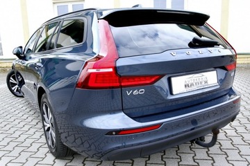 Volvo V60 II  Kombi 2.0 D3 150KM 2019 Volvo V60 Led/Navi/6 Biegów/Parktronic/ Serwis/, zdjęcie 30