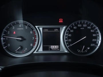 Suzuki Vitara III SUV Facelifting 1.0 BoosterJet 111KM 2019 Suzuki Vitara 1.0 BoosterJet, Salon Polska, zdjęcie 10