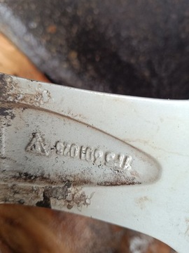 KOLA RÁFKY PNEUMATIKY ZIMNÍ 18'' CAYENNE