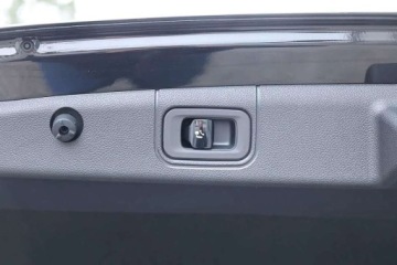 Mercedes Klasa E W214 Sedan 2.0 220d 197KM 2026 Mercedes-Benz Klasa E E 220 d 4MATIC Exclusive Polski Salon Duzy Rabat, zdjęcie 19